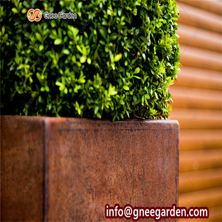 Corten Steel Flower Pot Large Outdoor Tapered Plant Pots Outside Street Decorative Planter