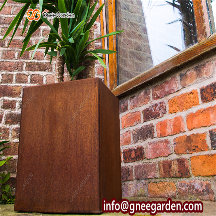 Rusted Green Old Corten Steel Outdoor Garden Pot Home Decoration Garden Steel Planter Fresh Garden Planter