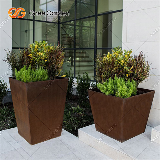 Handmade Corten Steel Planter Manufacturer