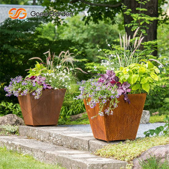 Weathering Steel Metal Flower Planters