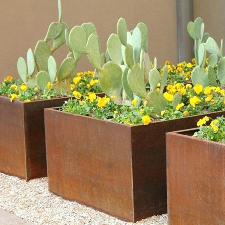 Standing Rusty Corten Steel Decorative Planter